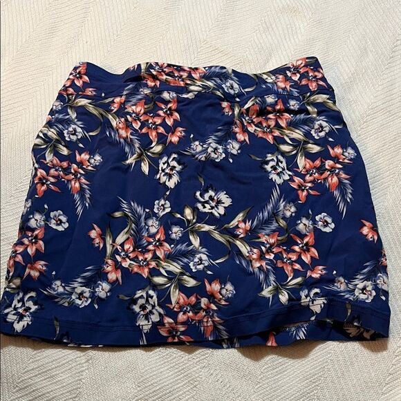 Mario Serrani Navy Floral Mini Skirt - Picture 2 of 4